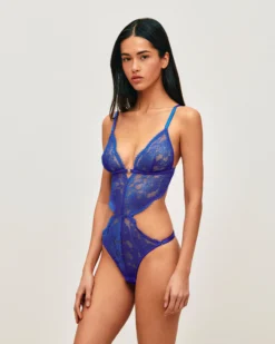 Clearance Body en dentee avec bijou oei Bodys