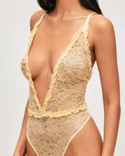Clearance Body tanga en dentee avec banane brodée Bodys