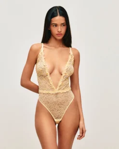 Clearance Body tanga en dentee avec banane brodée Bodys