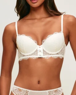 Online Soutien-gorge ampliforme en dentelle florale avec agrafe avant Ampliformes|Avec Armatures