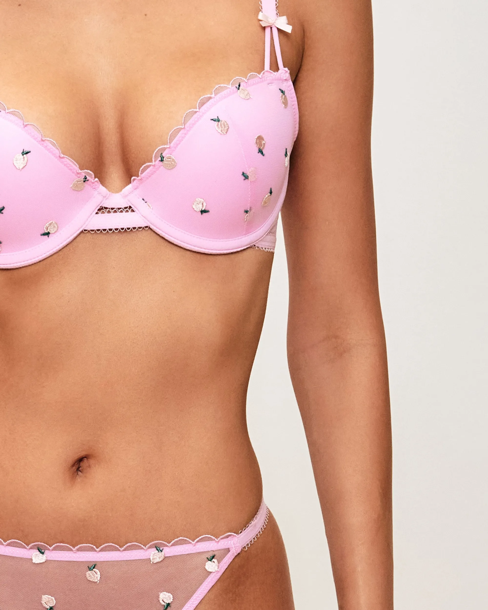Soutien-gorge ampliforme en tulle broderies pêches Ampliformes|Avec Armatures