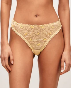 Hot tring en dentee avec banane brodée Culottes En Dentelle|Strings