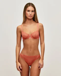 Sale tring en dentee avec fi urex doré Culottes En Dentelle|Strings