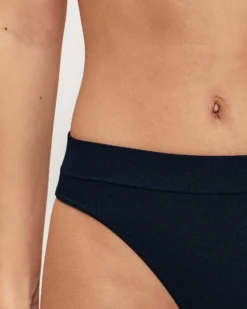 Hot tring taie haute côteé Strings|Culottes Sans Couture